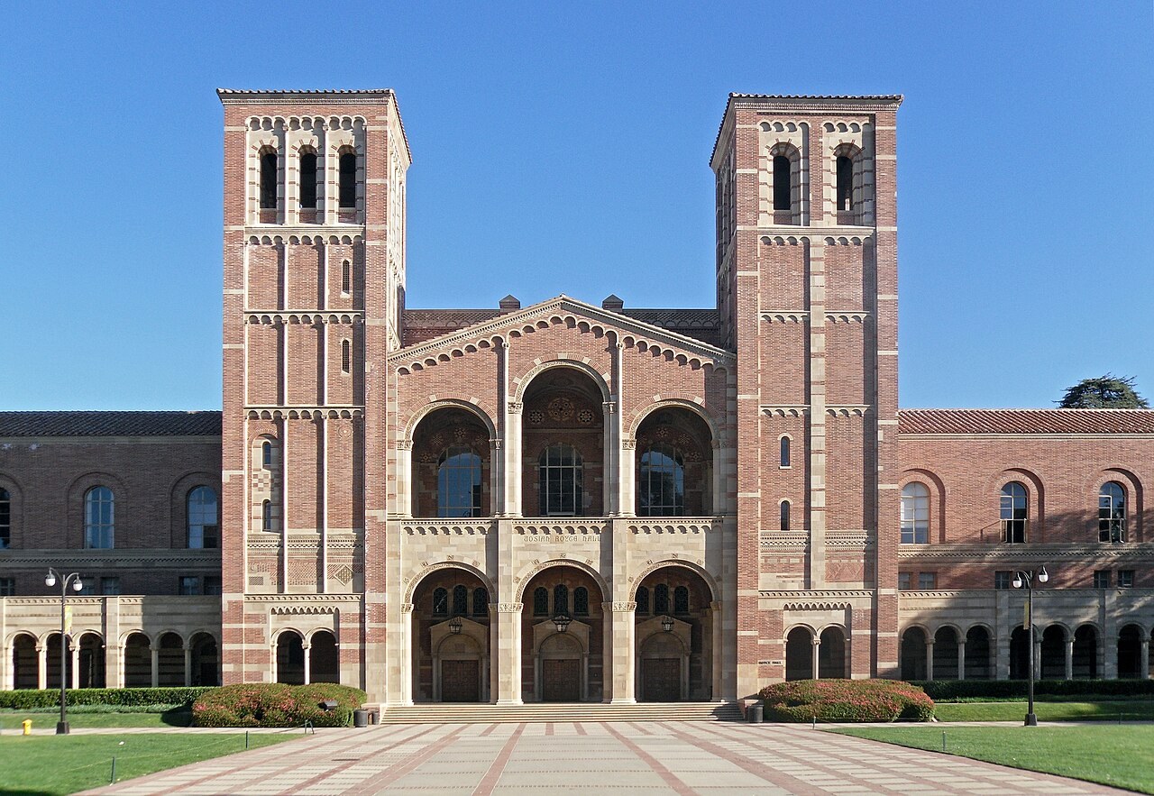 美国 · UCLA Royce Hall